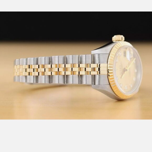 Sale! Rolex Ladies 18k Gold Factory Diamond Watch